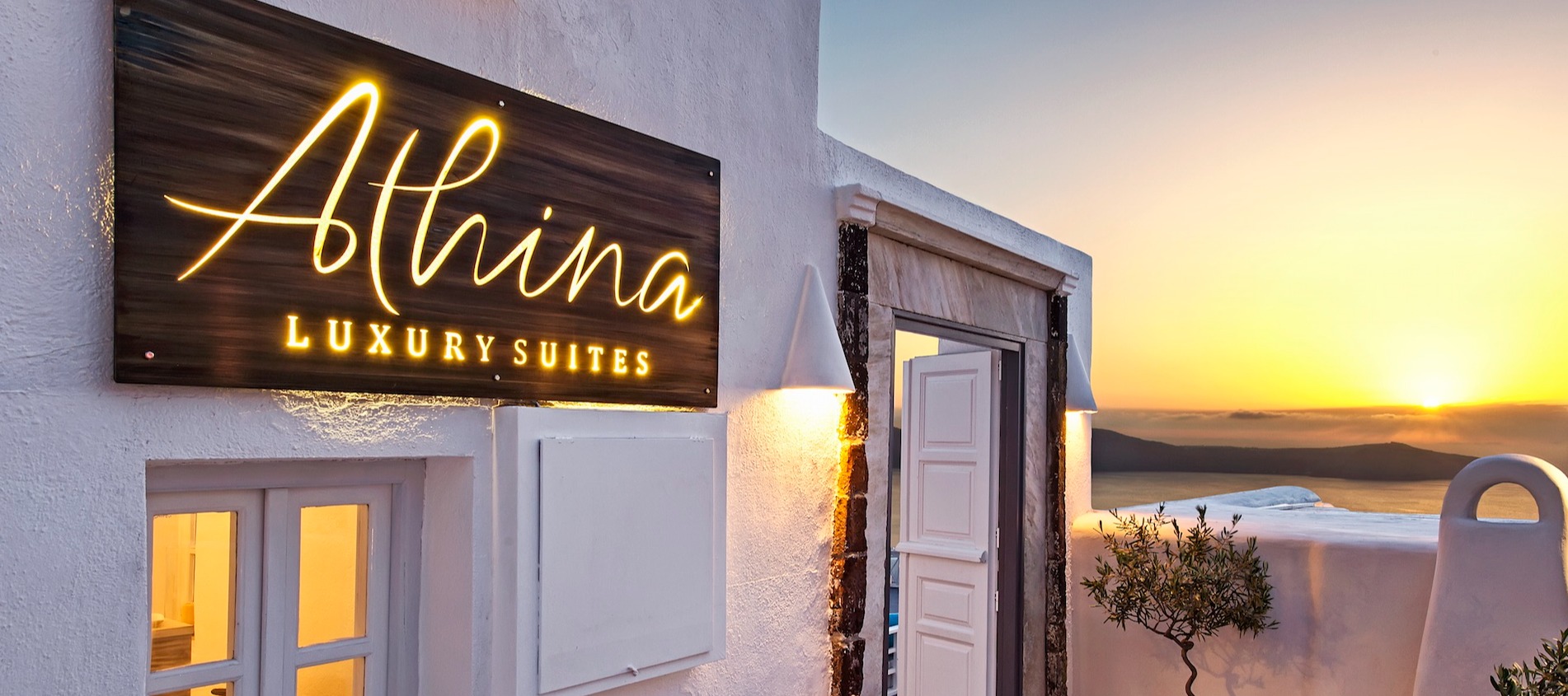 Athina Luxury Suites