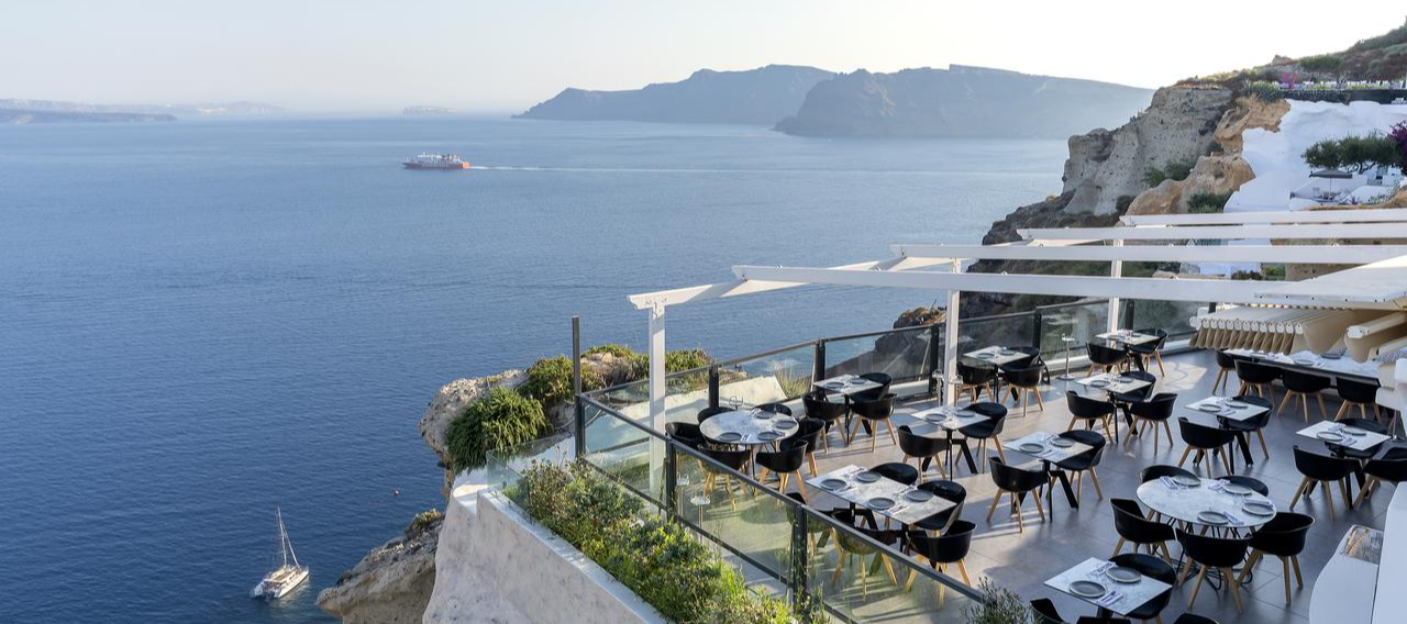 Santorini Secret Suites and Spa