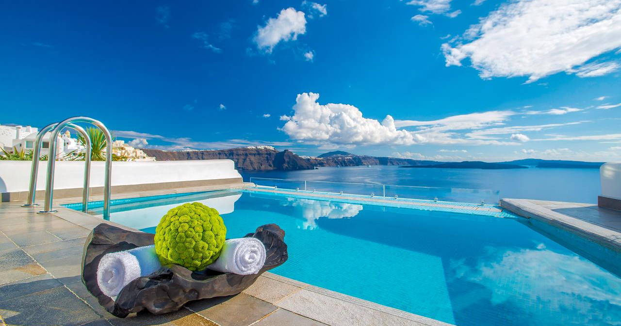 Santorini Secret Suites & Spa