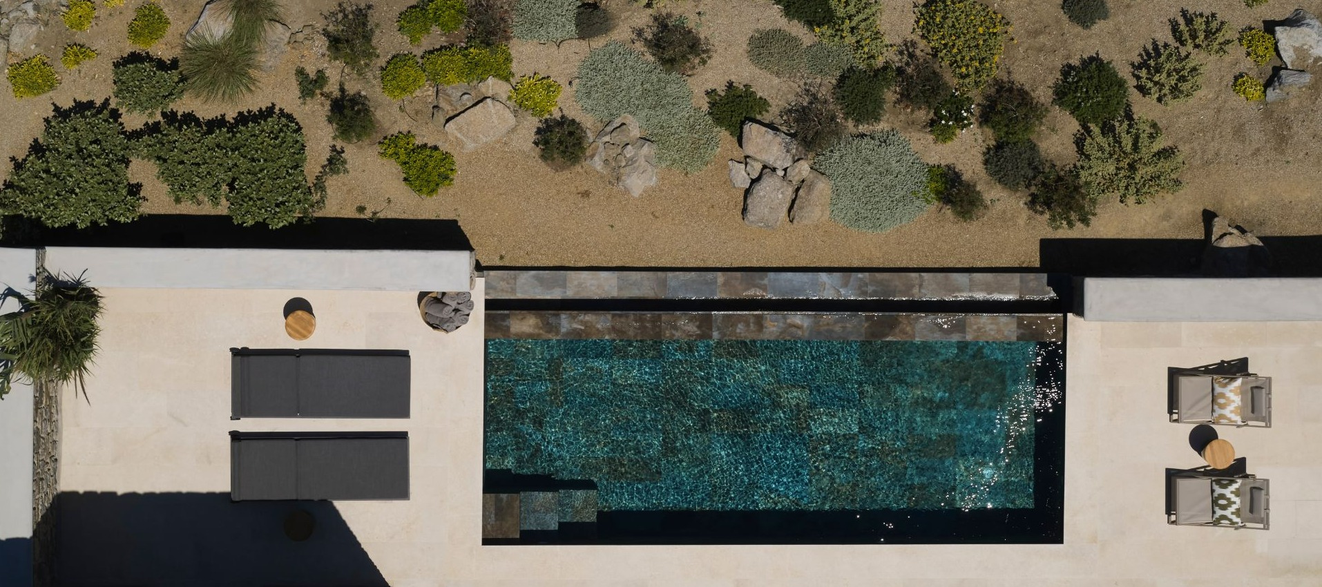 Bonzoe Homes & Villas