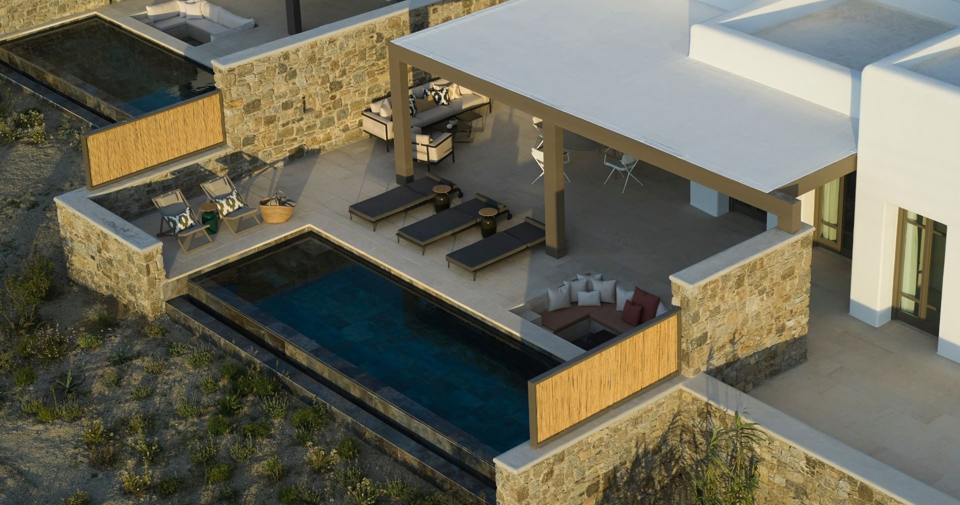 Bonzoe Homes & Villas